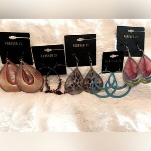 ✨Five Colourful Earrings✨